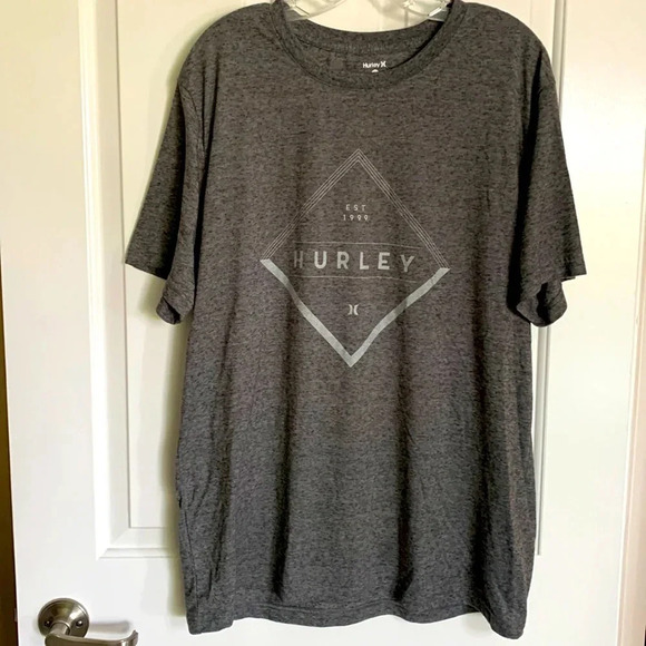 EUC MENS HURLEY GREY GRAPHIC T-SHIRT SIZE XL - Picture 1 of 6